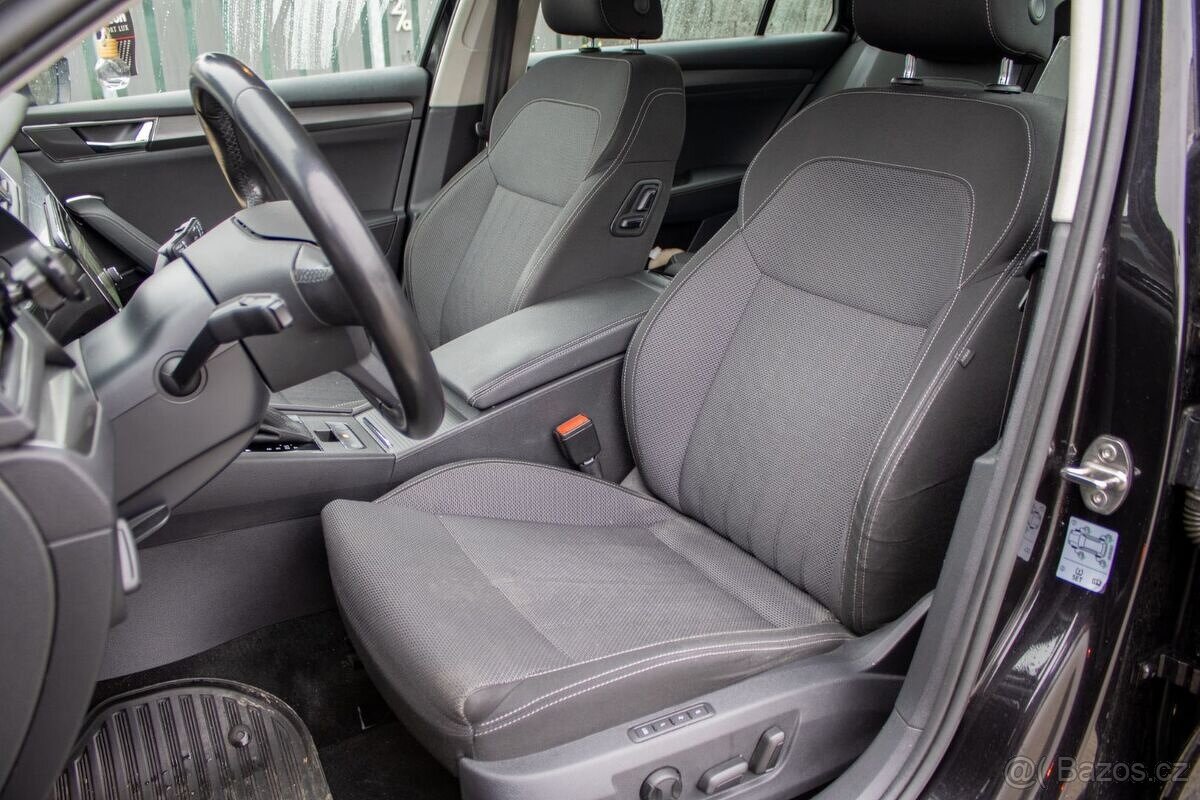 Škoda Superb Combi 2.0 TDI Style DSG - 10