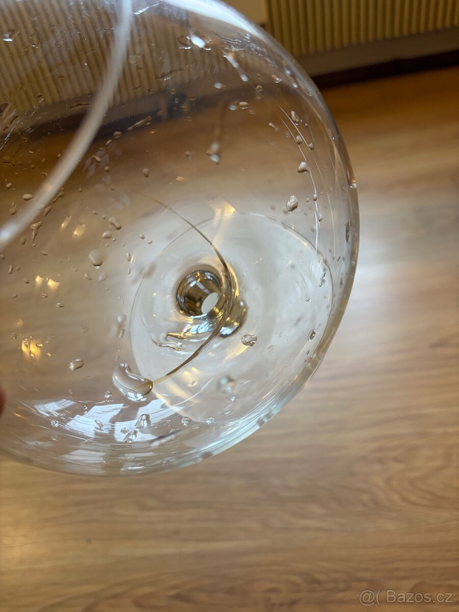 Obří skleněné číše - 10