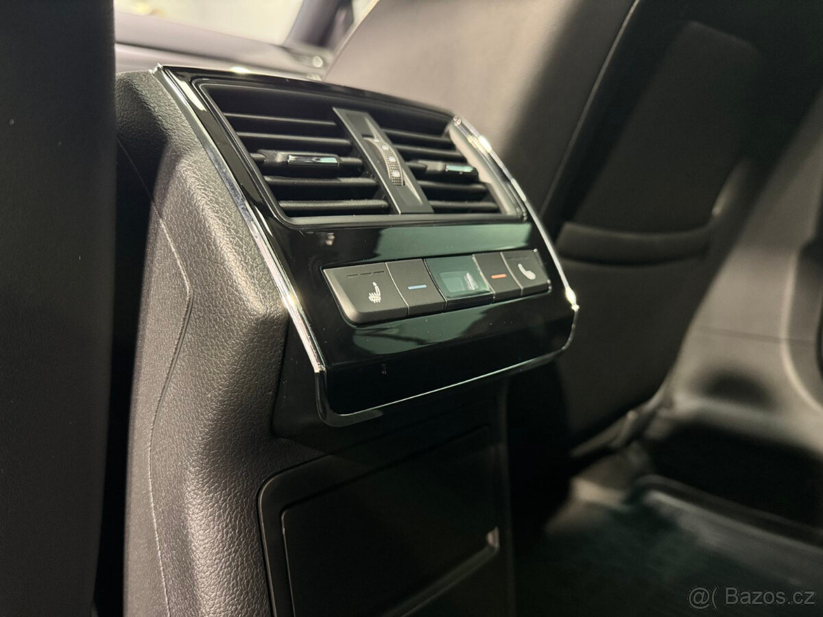 Škoda Superb Combi 2.0 TDI SCR Sportline 4x4 DSG FACELIFT - 10