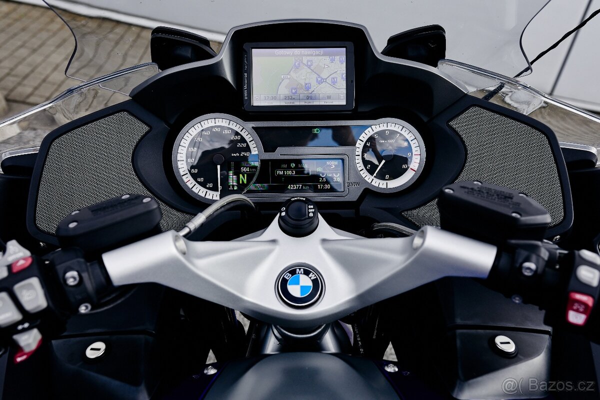 BMW R1200RT 2016 v barvě San Marino modrá metalíza, v plné v - 10