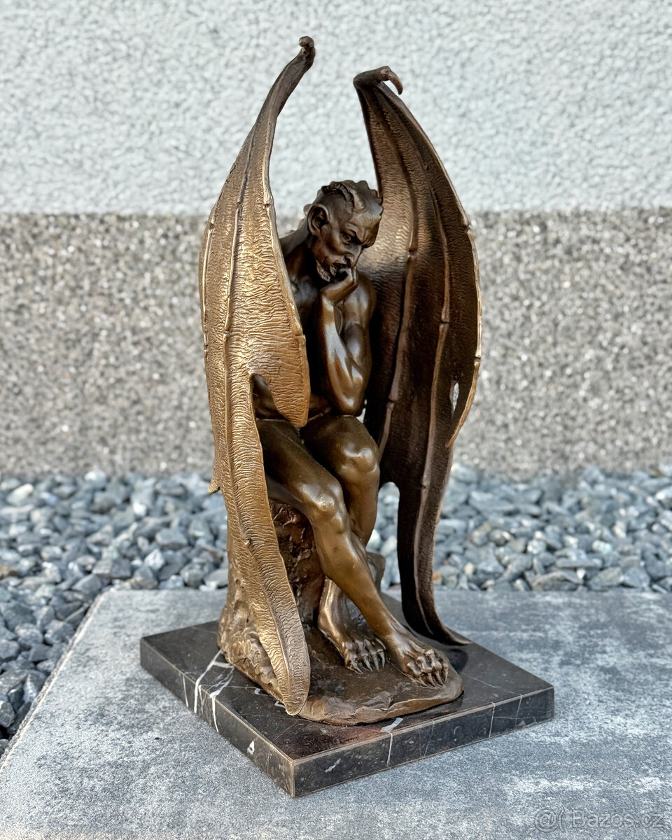 Bronzová socha Zadumaný Satan temná mystická figurka luxusní - 10
