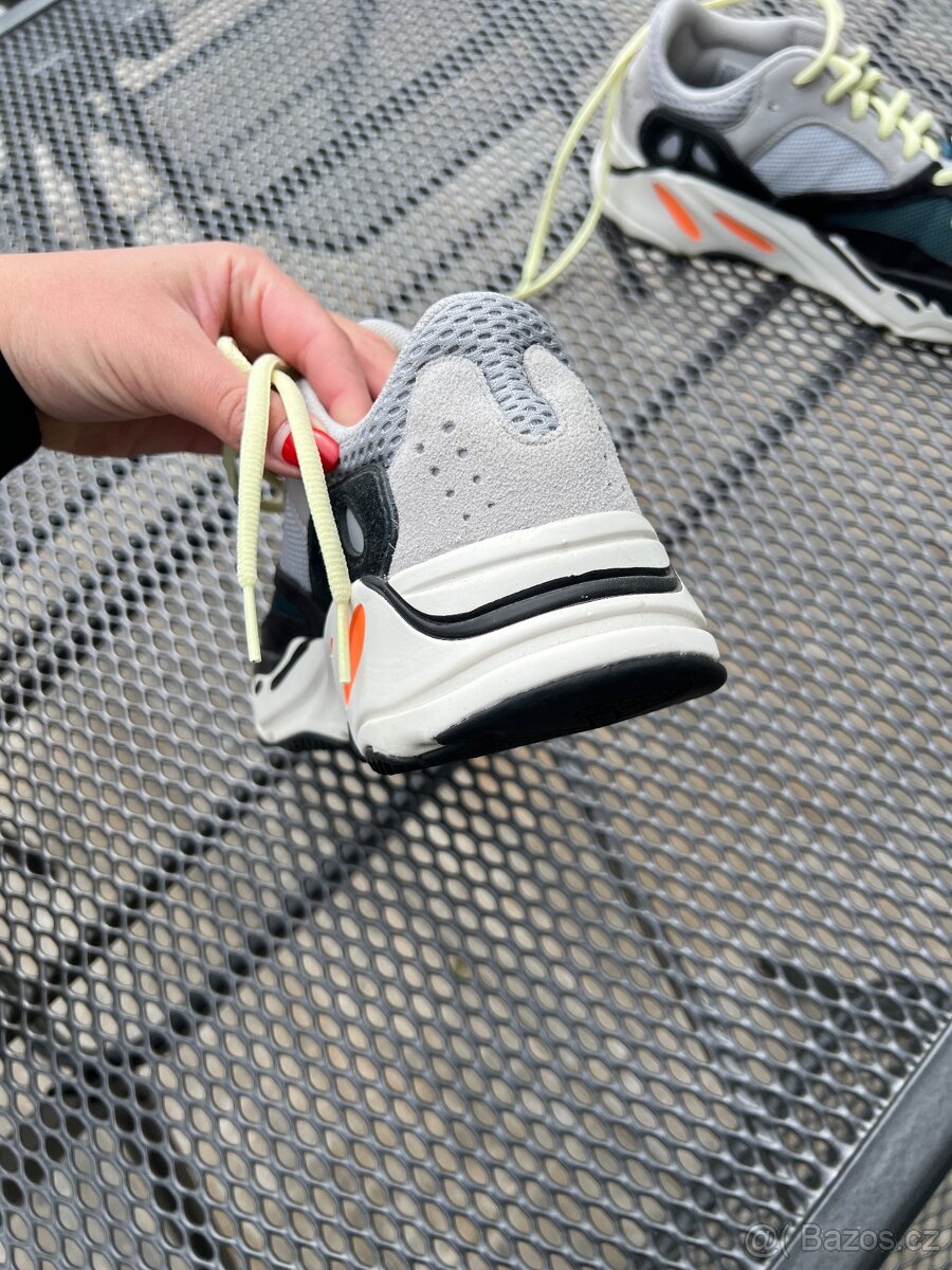 Yeezy Boost 700 - vel. 38 - 10