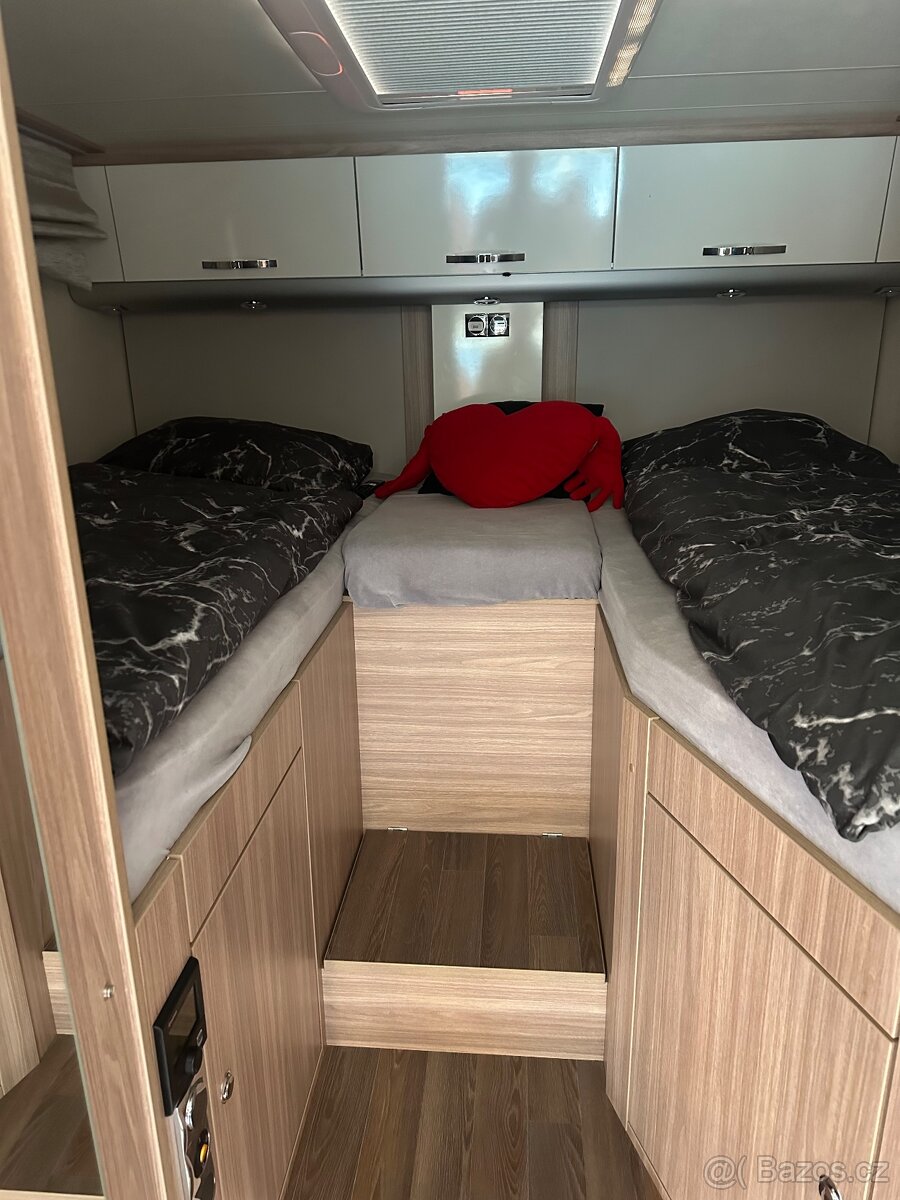 Obytný auto Burstner - 10