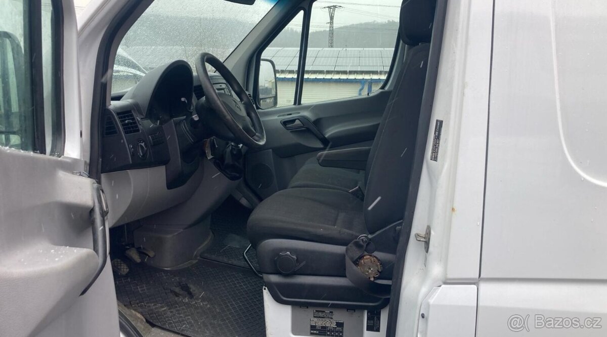 Mercedes-Benz Sprinter 316 - 10