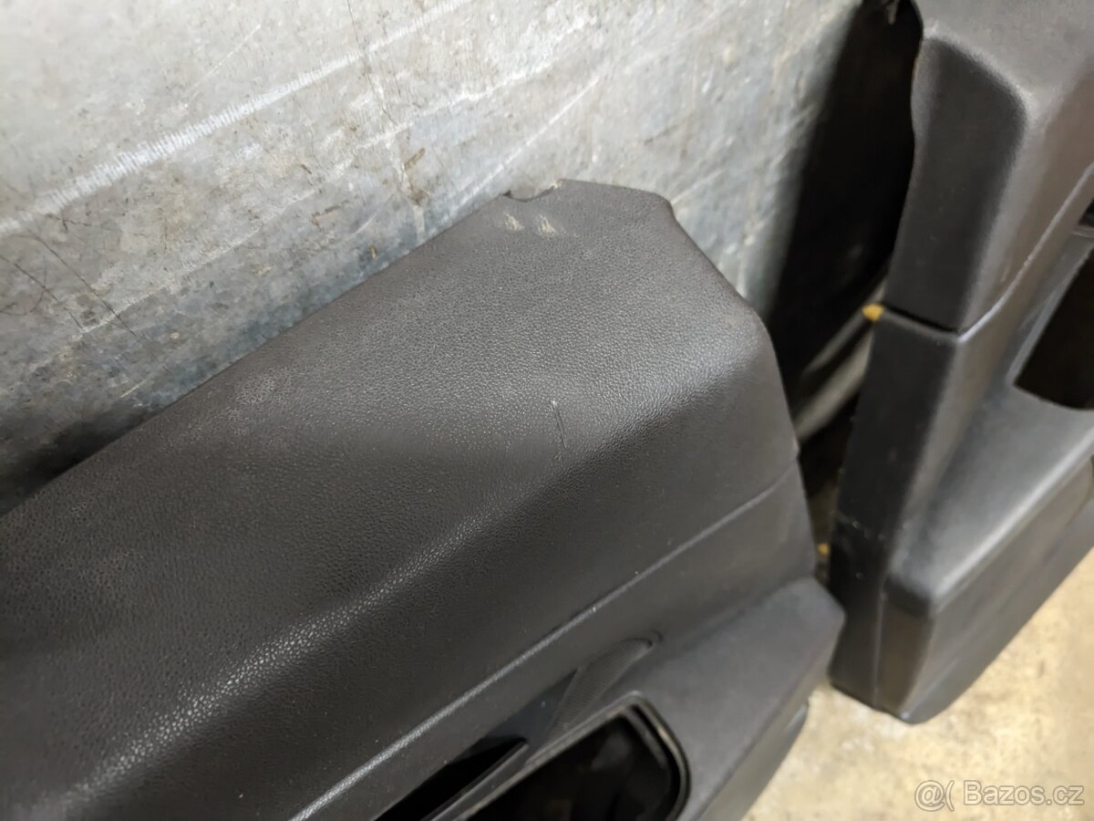 Sedačky Grande Punto + tapeci - 5 dveř - 10