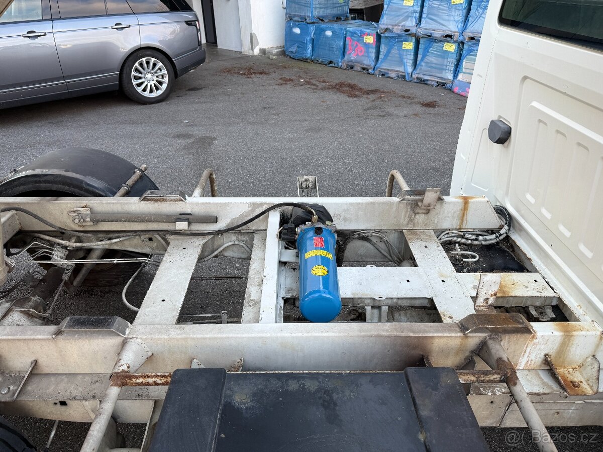 Ford Transit 2.4l 66 kW - 10