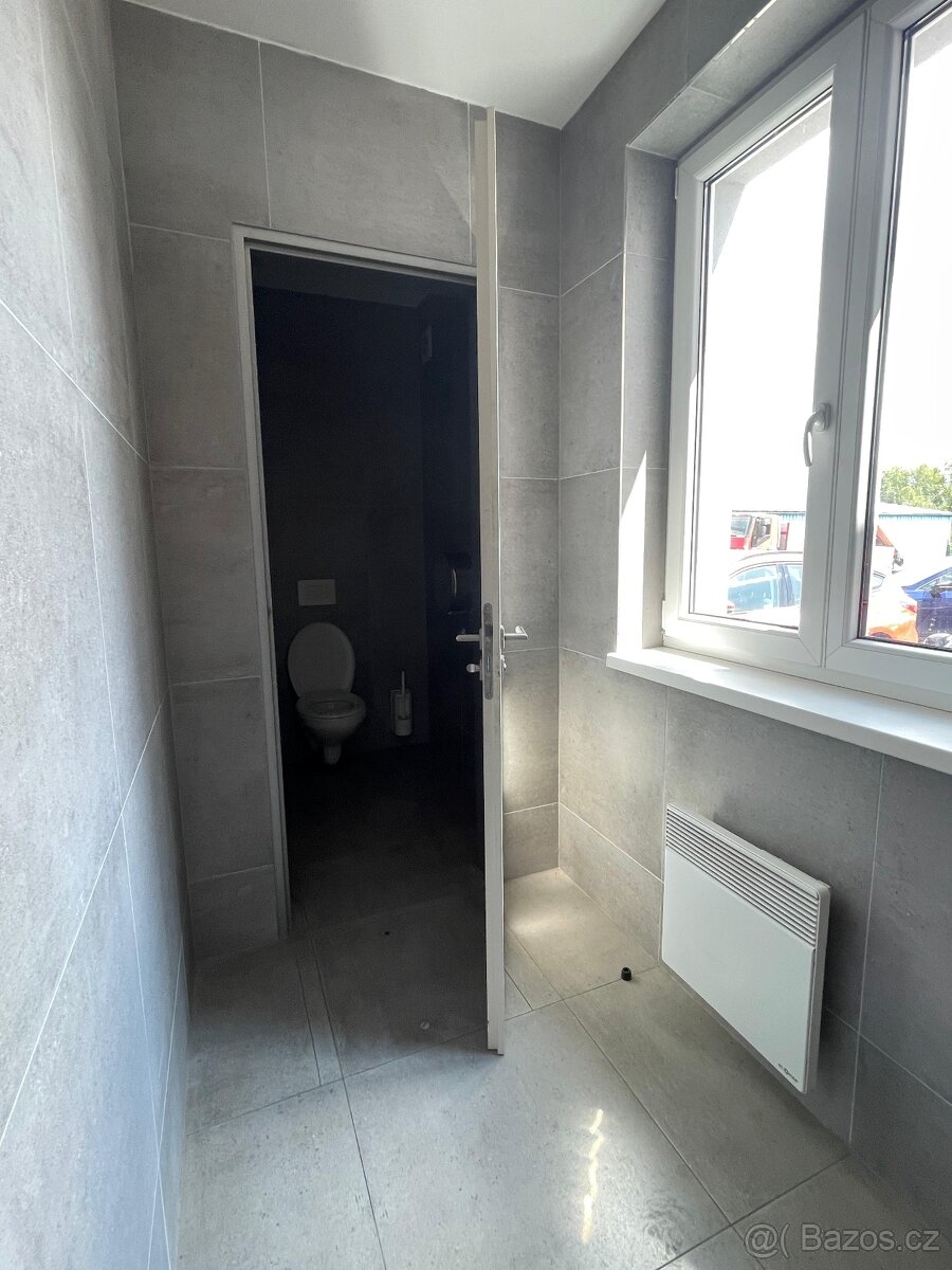 Komerční prostor stavebnin - 10