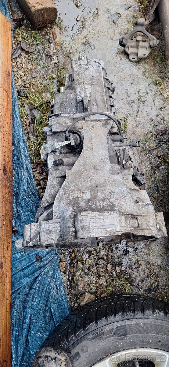 Náhradní díly - 10