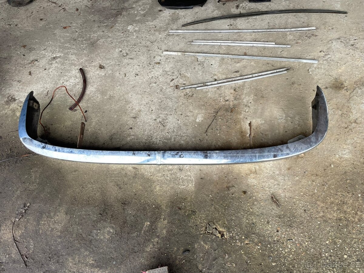 DÍLY NA STARÉ VOZY ŠKODA - 10