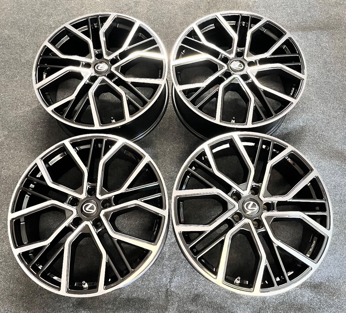 Lexus RX 450+ model 2023 originál alu disky - ET 20 - 10