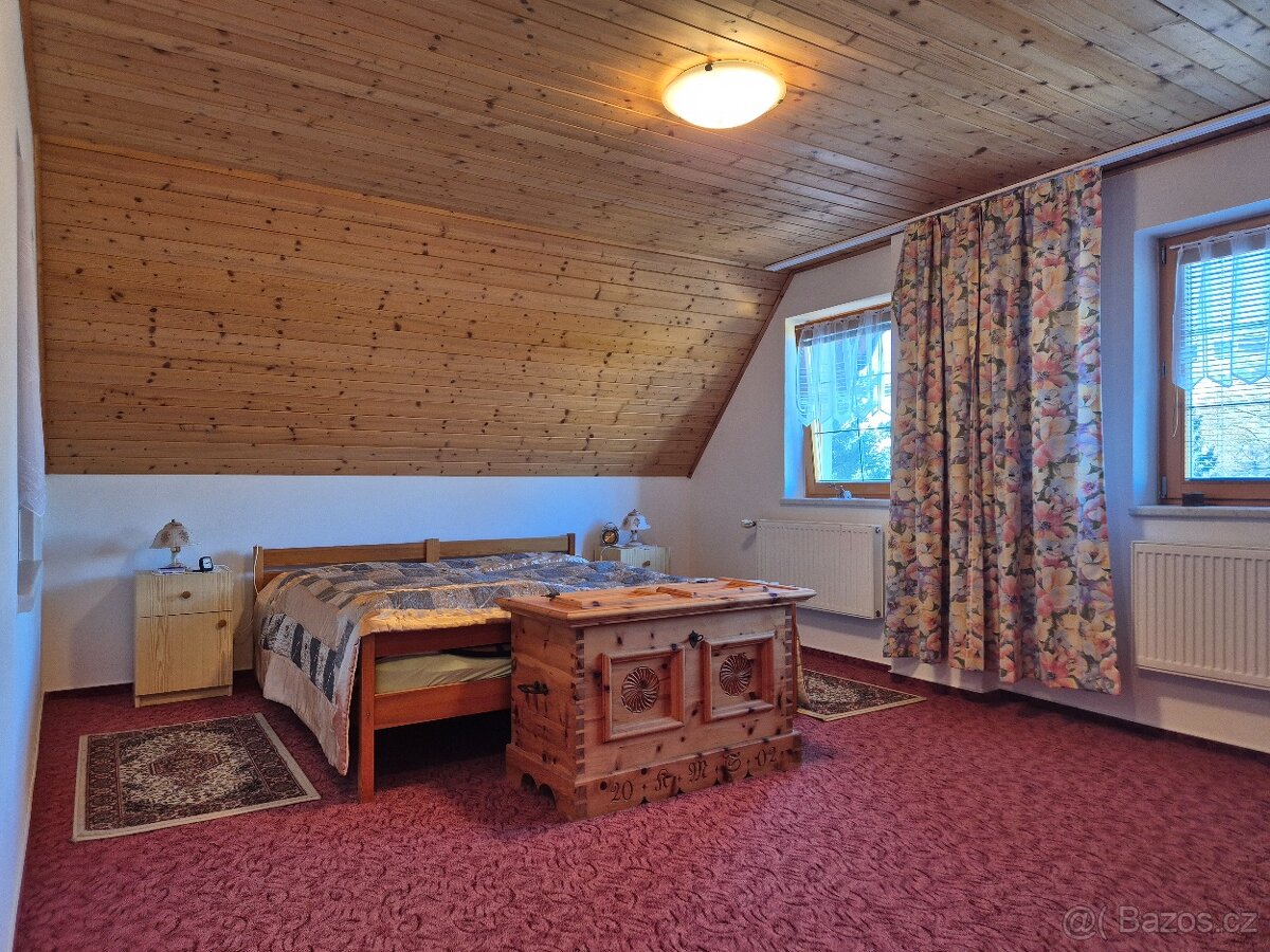 Rodinný dům v Černovicích - 10