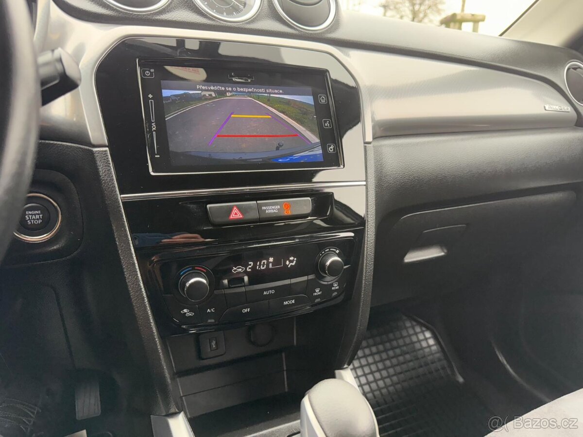 Suzuki Vitara 1.6VVT 88kw 4x4 Automat jen 95.488km KAMERA - 10