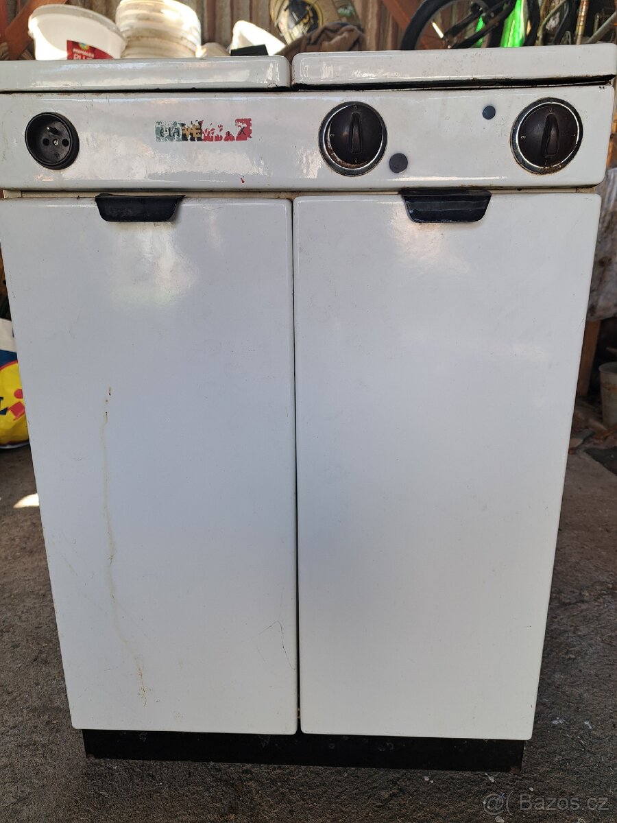 Kuchyňský robot - 10