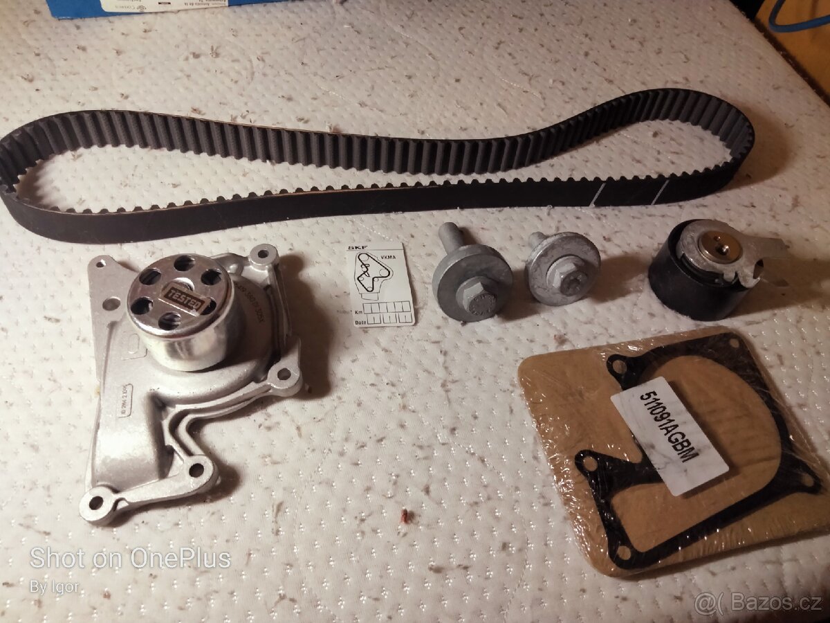 Vodňí čerpadlo, chlazeňí motoru. SKF VKPC 86419 - 10
