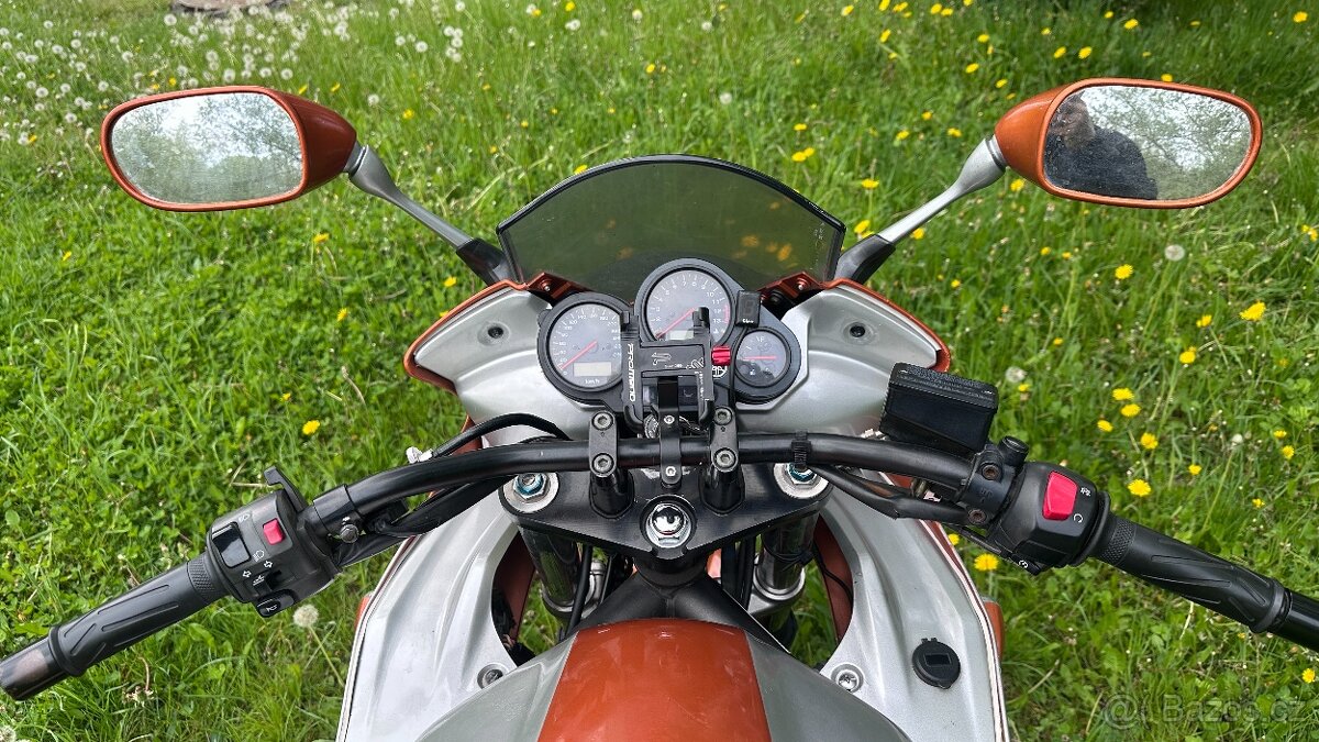 Yamaha 1000 FZS - 10