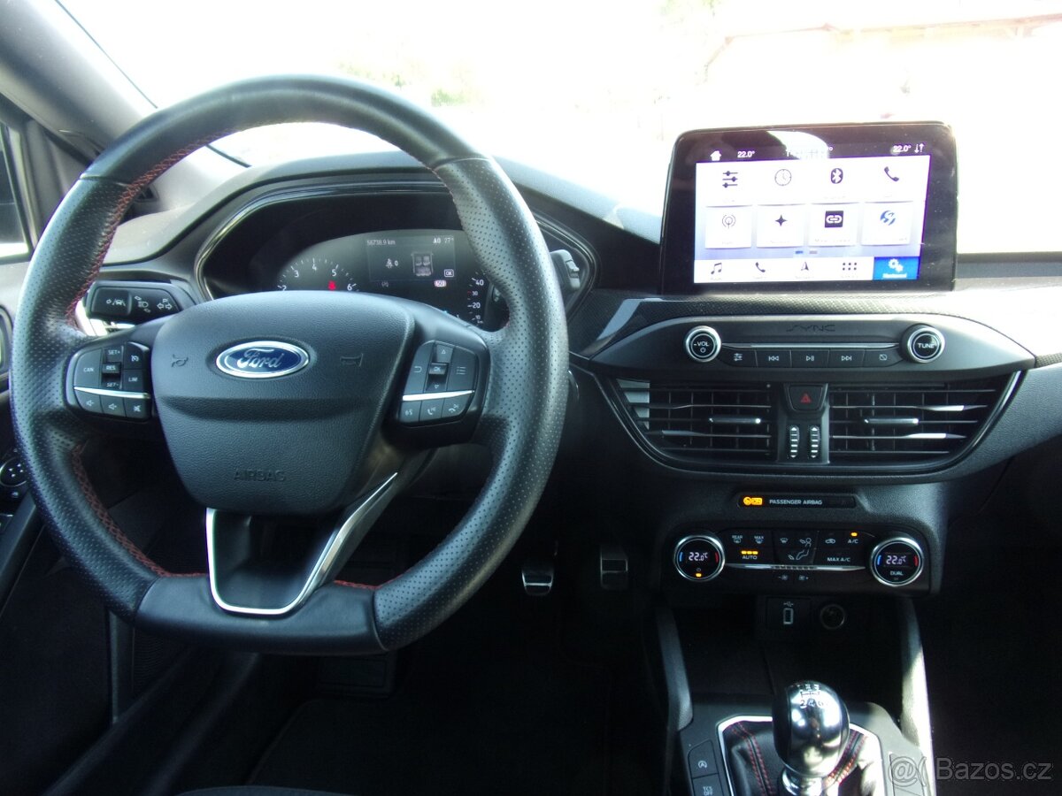 PRODÁM Ford Focus 1.0 EcoBoost ST-Line 1.maj. - 10