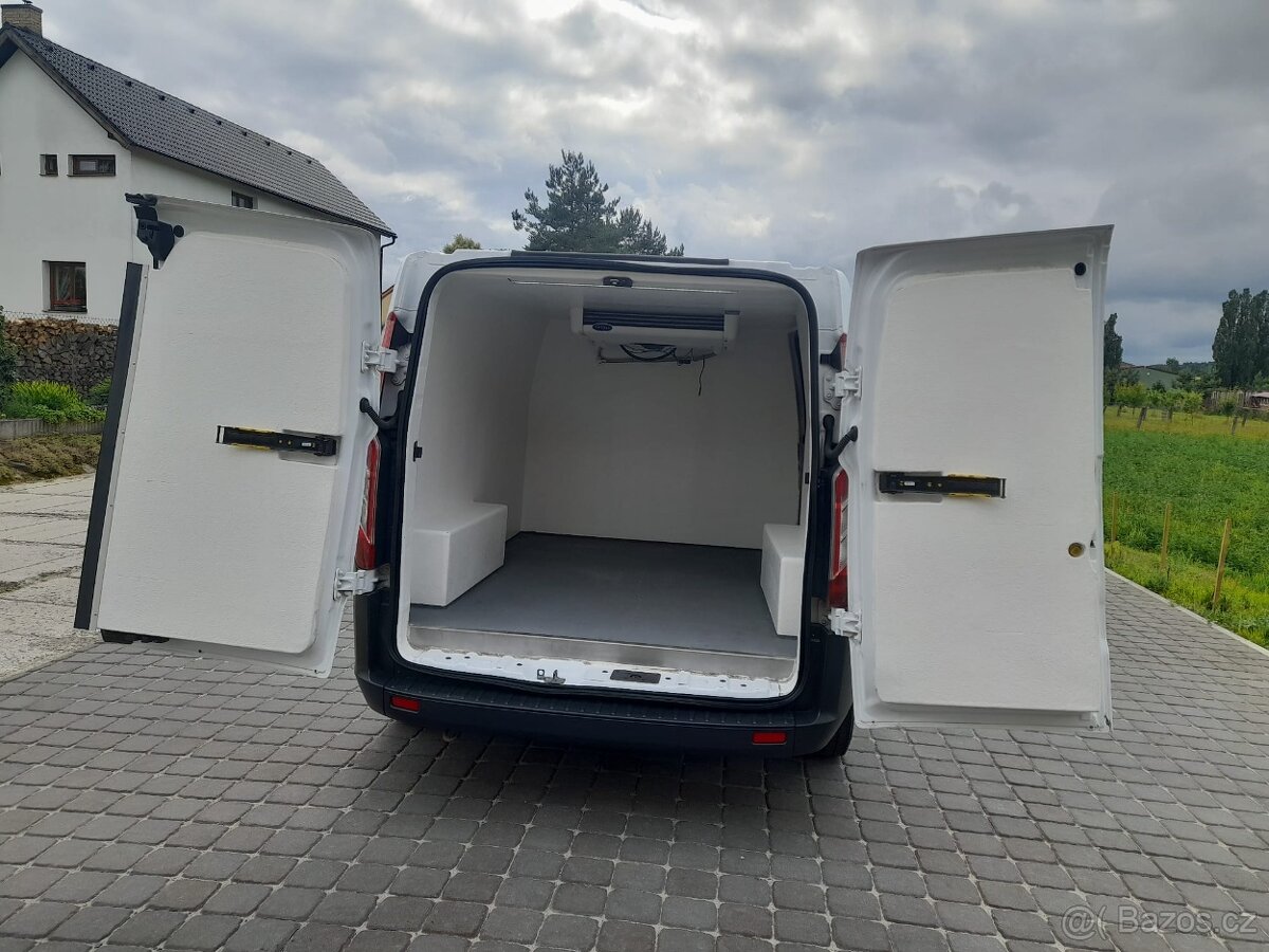 Ford Transit Custom chlaďák 2.2 TDCI r. 2017 - 10