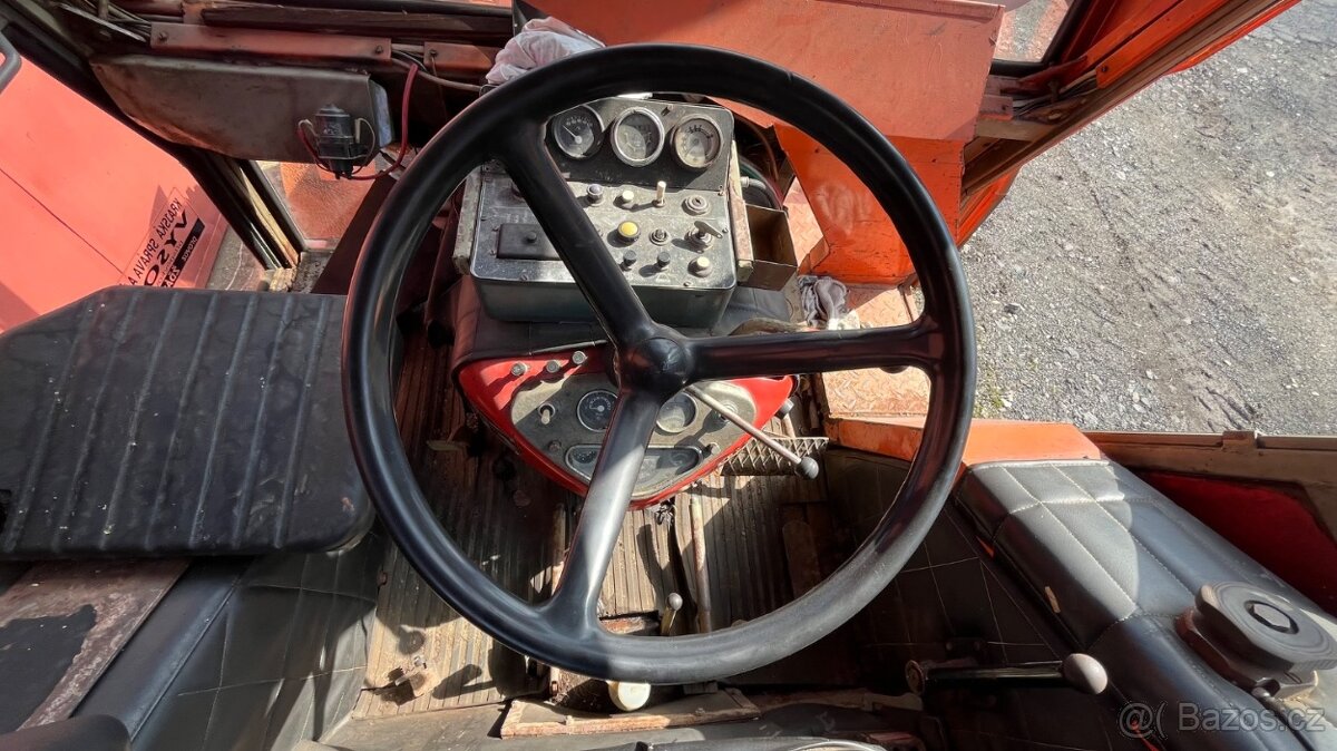 ZETOR 6945 4X4 + FRÉZA - 10