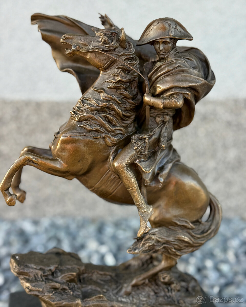 Bronzová socha Napoleon na koni vojenský vůdce luxusní dárek - 10