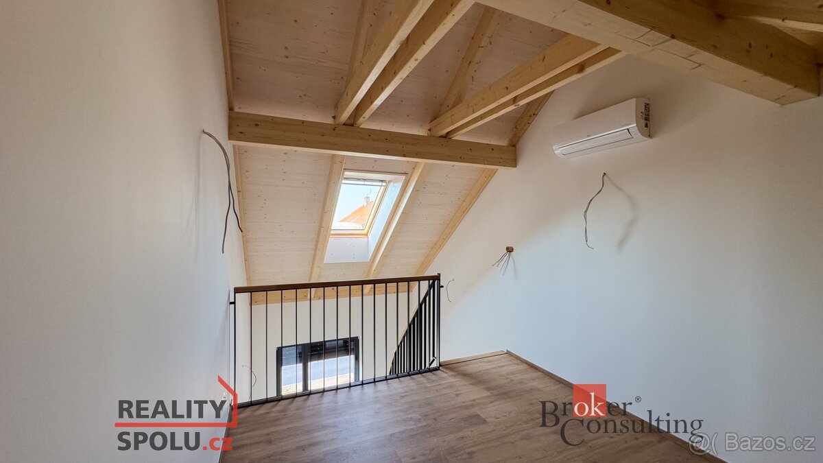 Prodej, byty/4+1, 155.4 m2, Pitkovice, 10400 Praha, Hlavní m - 10