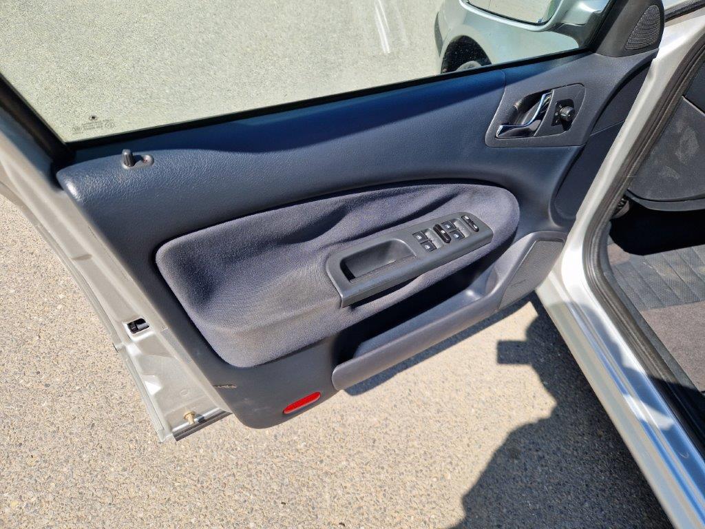 Octavia I combi 1,6 MPI 75 KW , STYLE bez koroze - 10