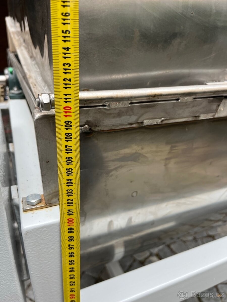 Včelařské potřeby - unikátní medomet paralerně – radiální. - 10