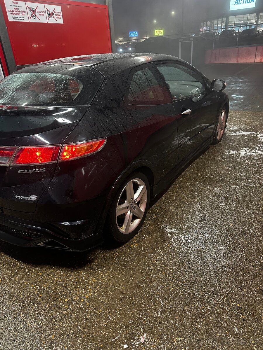 Honda civic type-s 1.8 103 - 10