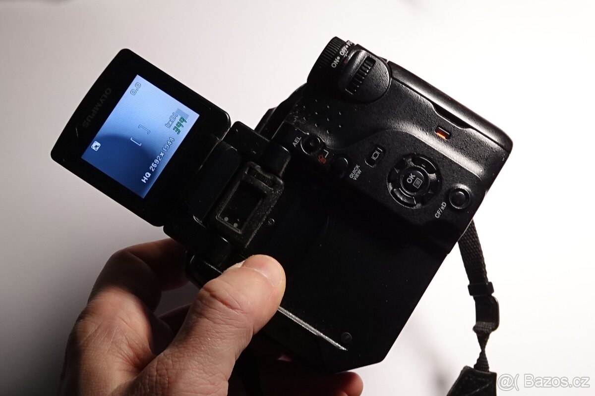 Olympus c-5060 wide zoom - 10