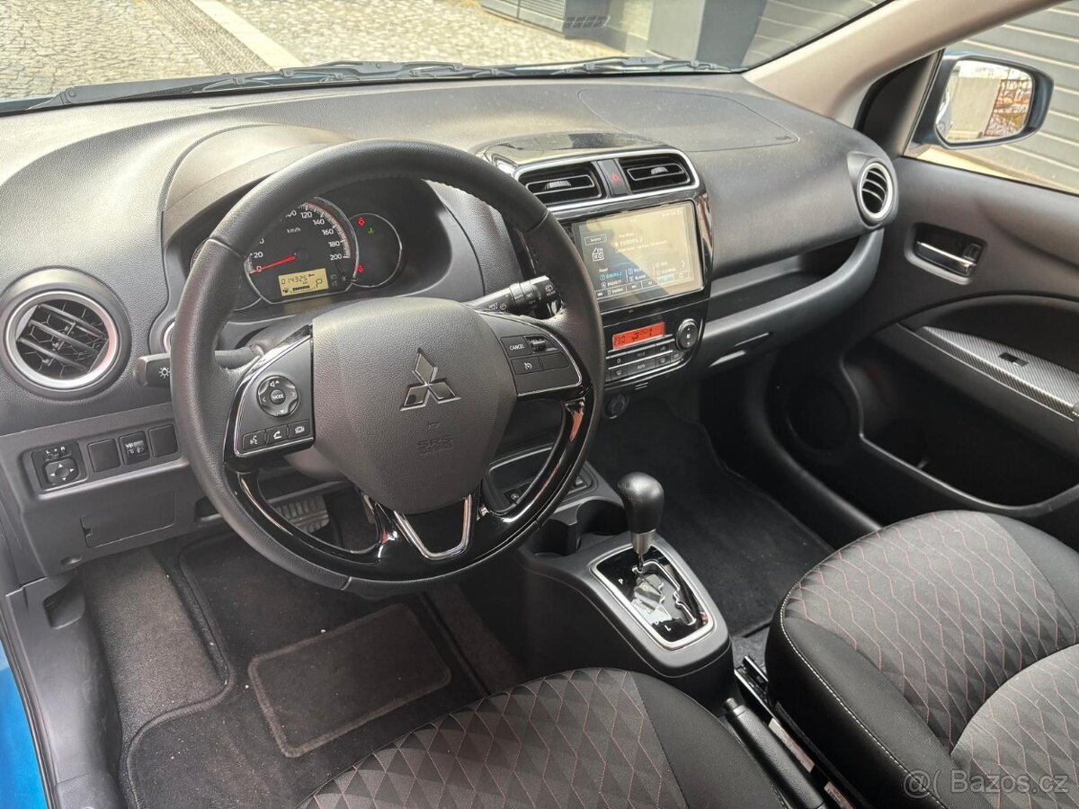 Mitsubishi Space Star - 10