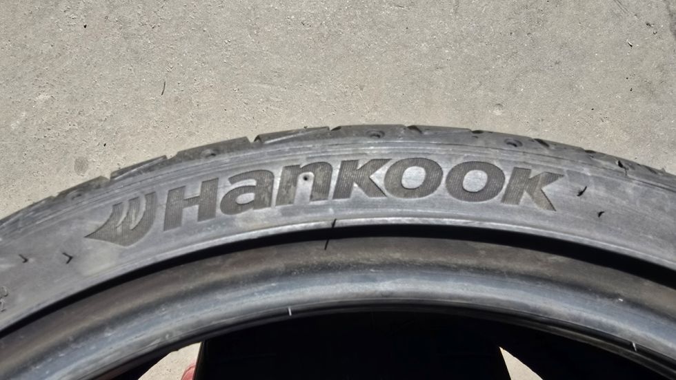 Letní pneu 245/35/19 Hankook - 10