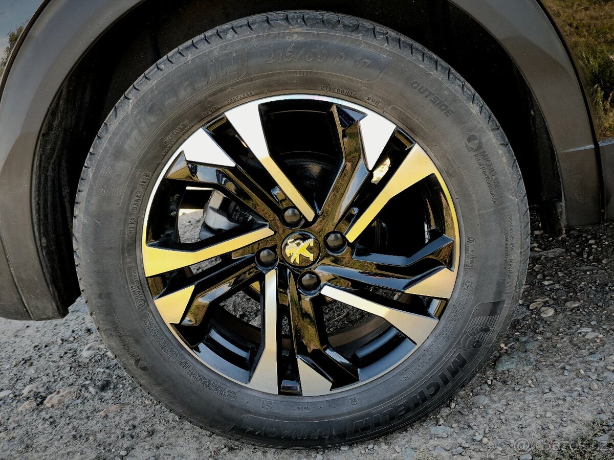 Prodám Peugeot 2008 TOP stav 96kW - 10
