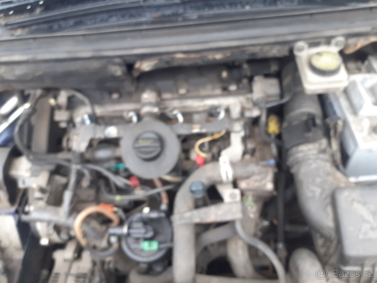 Peugeot 307 hdi RHY 66KW - 10