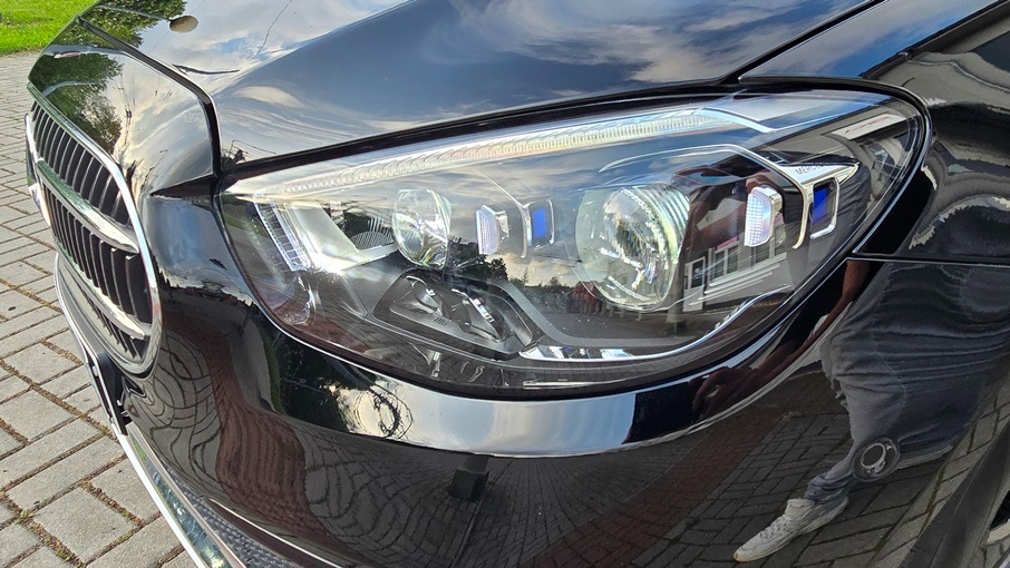 Mercedes-Benz E220 CDI T 4MATIC 143kW - 10