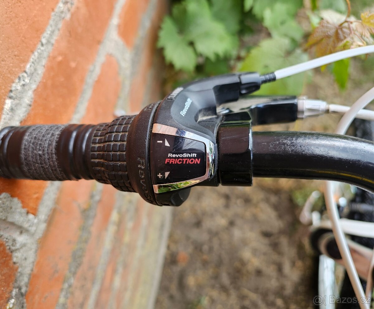 Dívčí kolo X-FACT 20 - 10