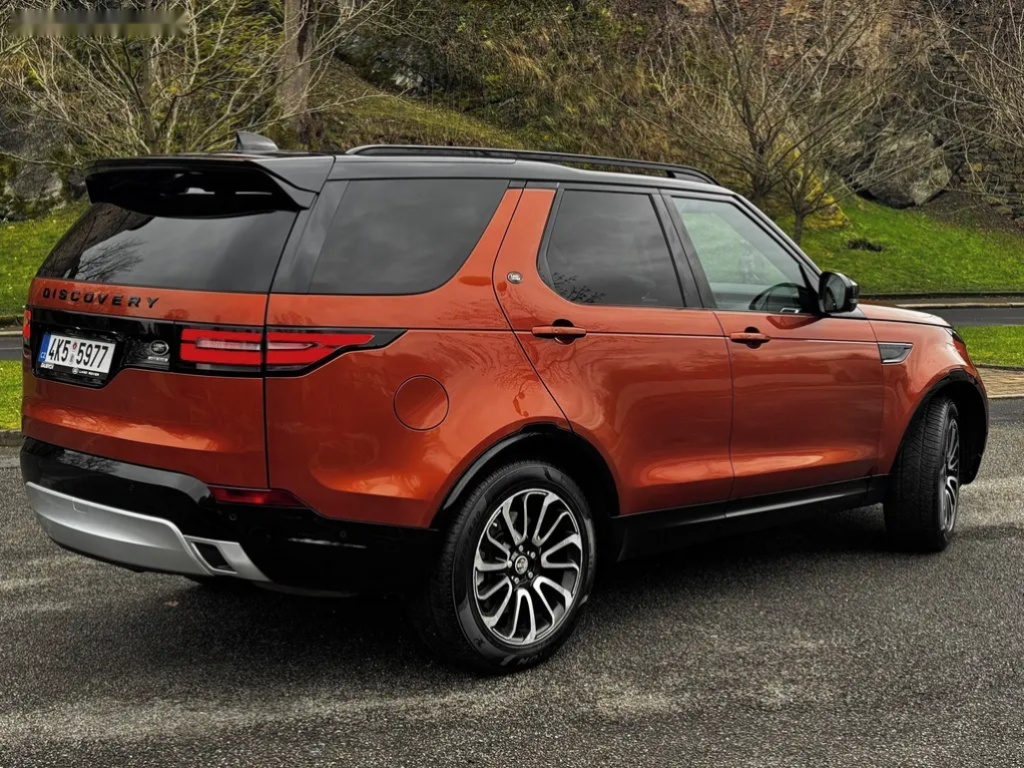Land Rover Discovery, 3.0SDV6 ČR 1.MAJ EXTRA VÝBAVA - 10