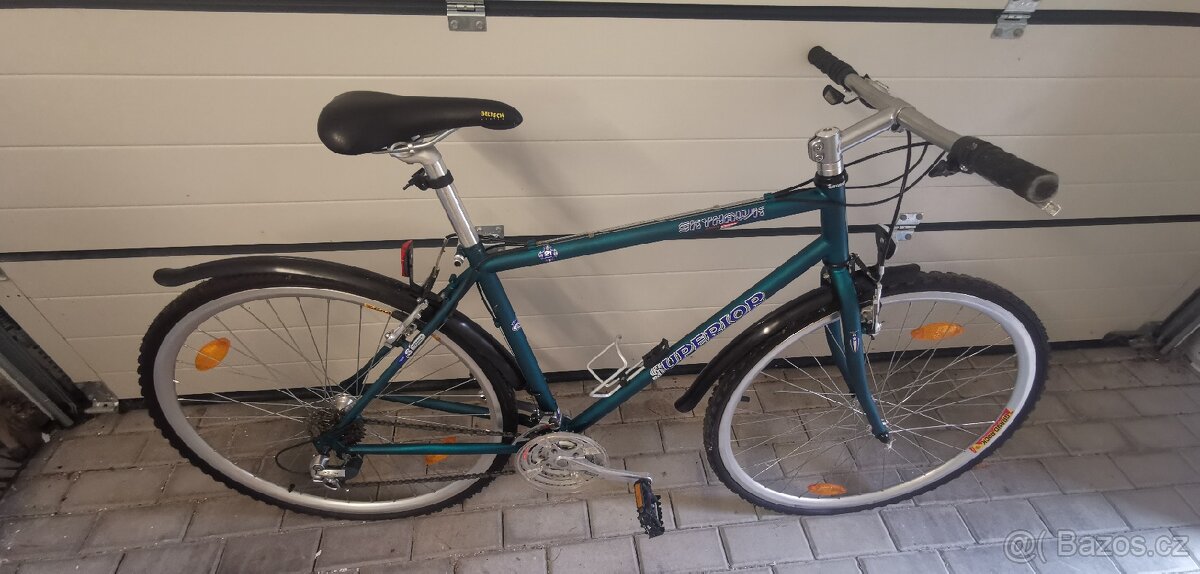 Trekingové kolo Superior - 10