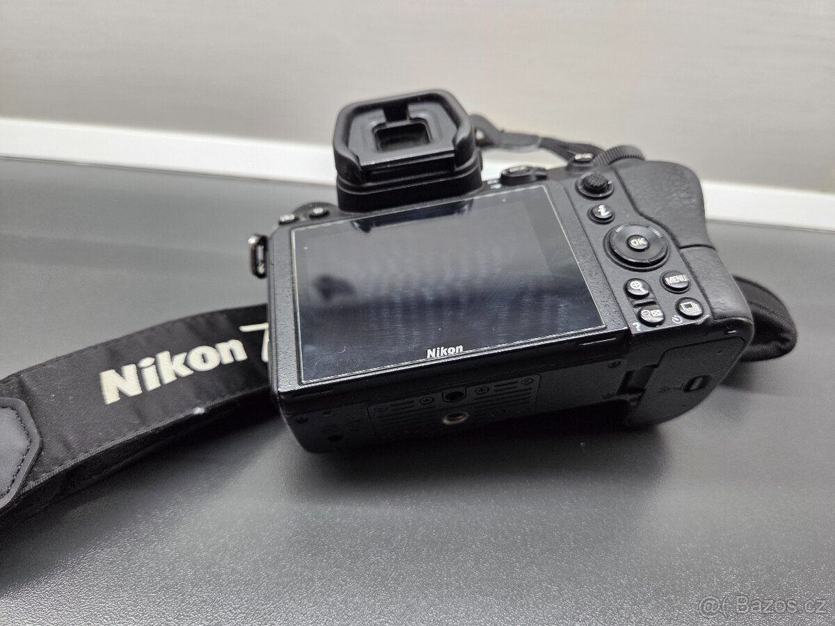 PRODÁM Nikon Z6, 3 objektivy a spousta příslušenství - 10
