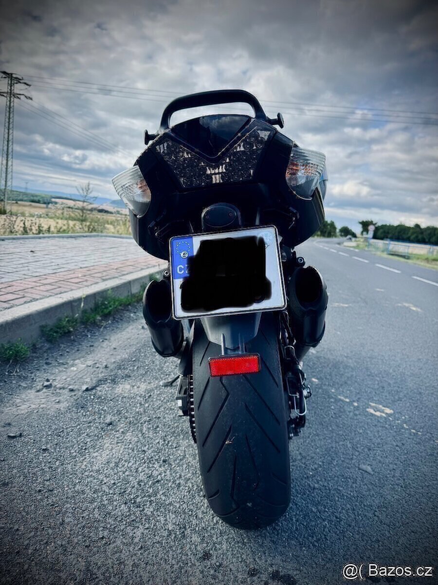 Kawasaki Zzr 1400 2011 - 10