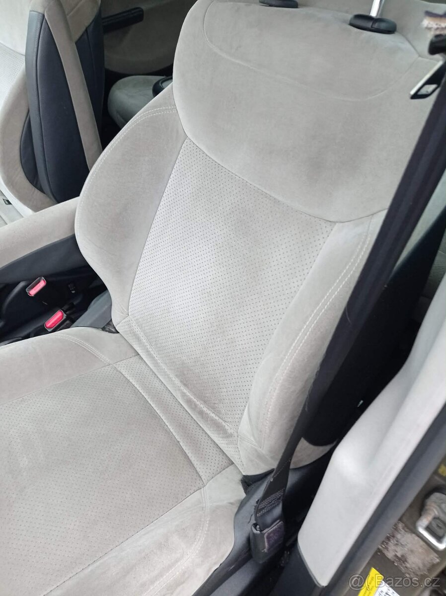 Citroen grand C4 Picasso 2 hdi - 10