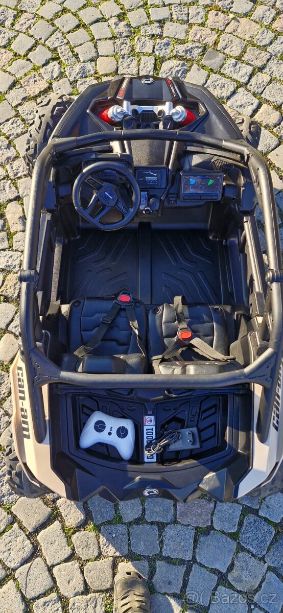 Elektrická bugina Can-Am - 10