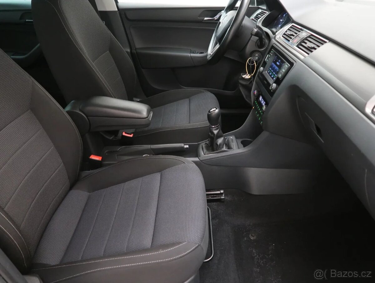 Škoda Rapid 2016 1.2 TSI 247563km Style - 10