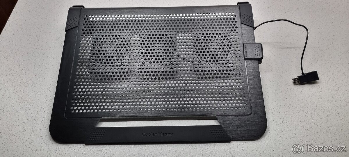CHLADÍCÍ PODLOŽKA na notebook COOLERMASTER - 10