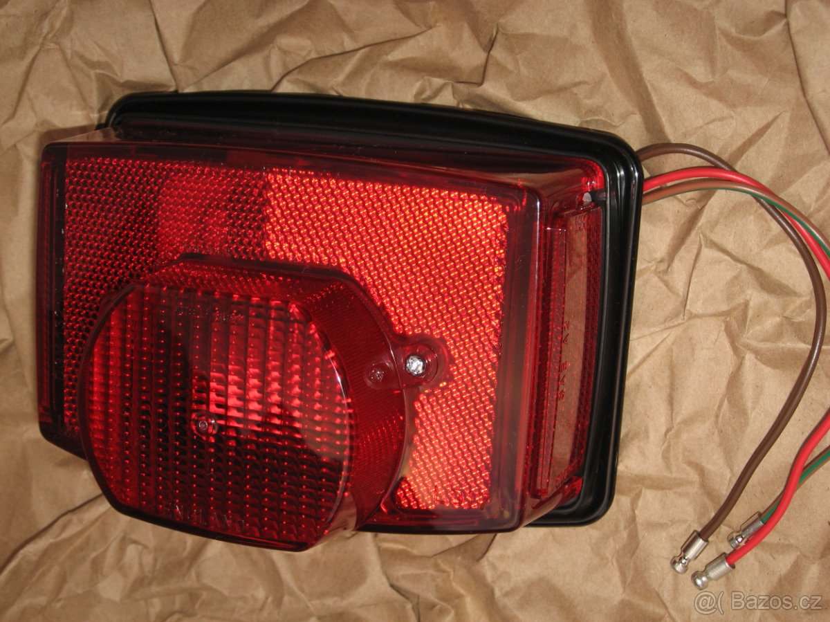 ČZ Trail, 477 sport - světlo LUCAS s plechovou podložkou - 10