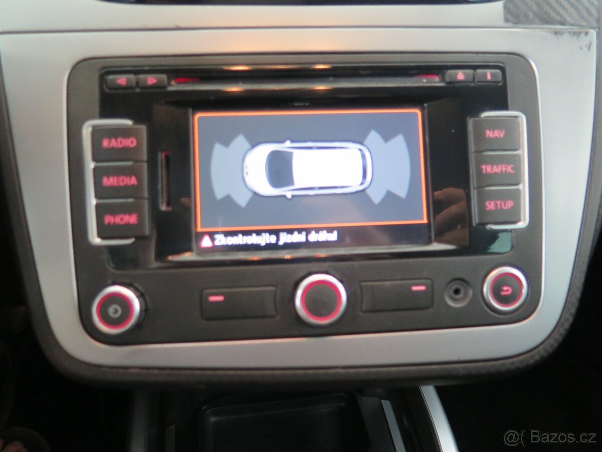 Seat Altea XL 1.6TDI,XL,klima,výhřev,navi - 10