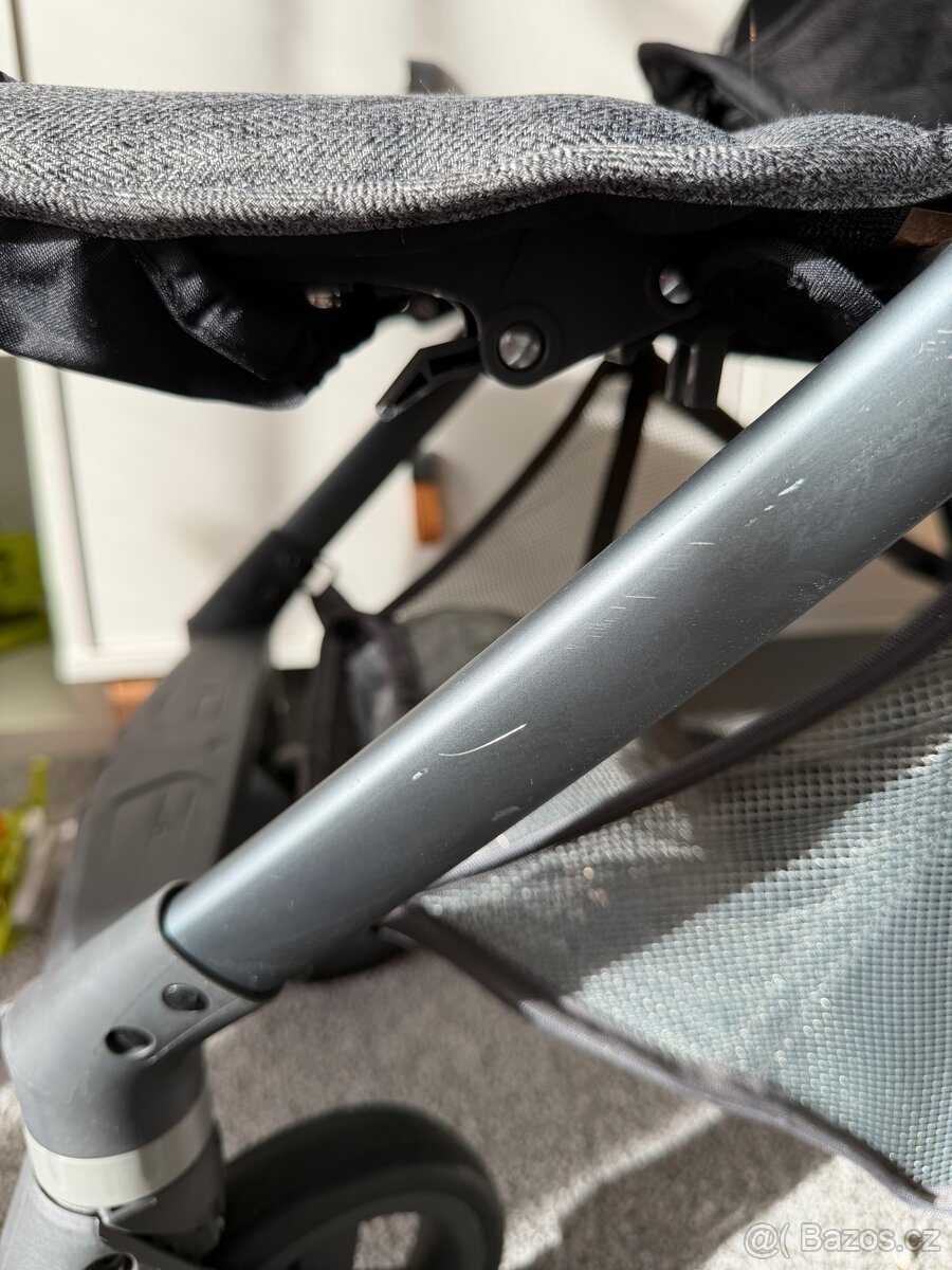 Kočárek Oyster Zero Gravity - 10