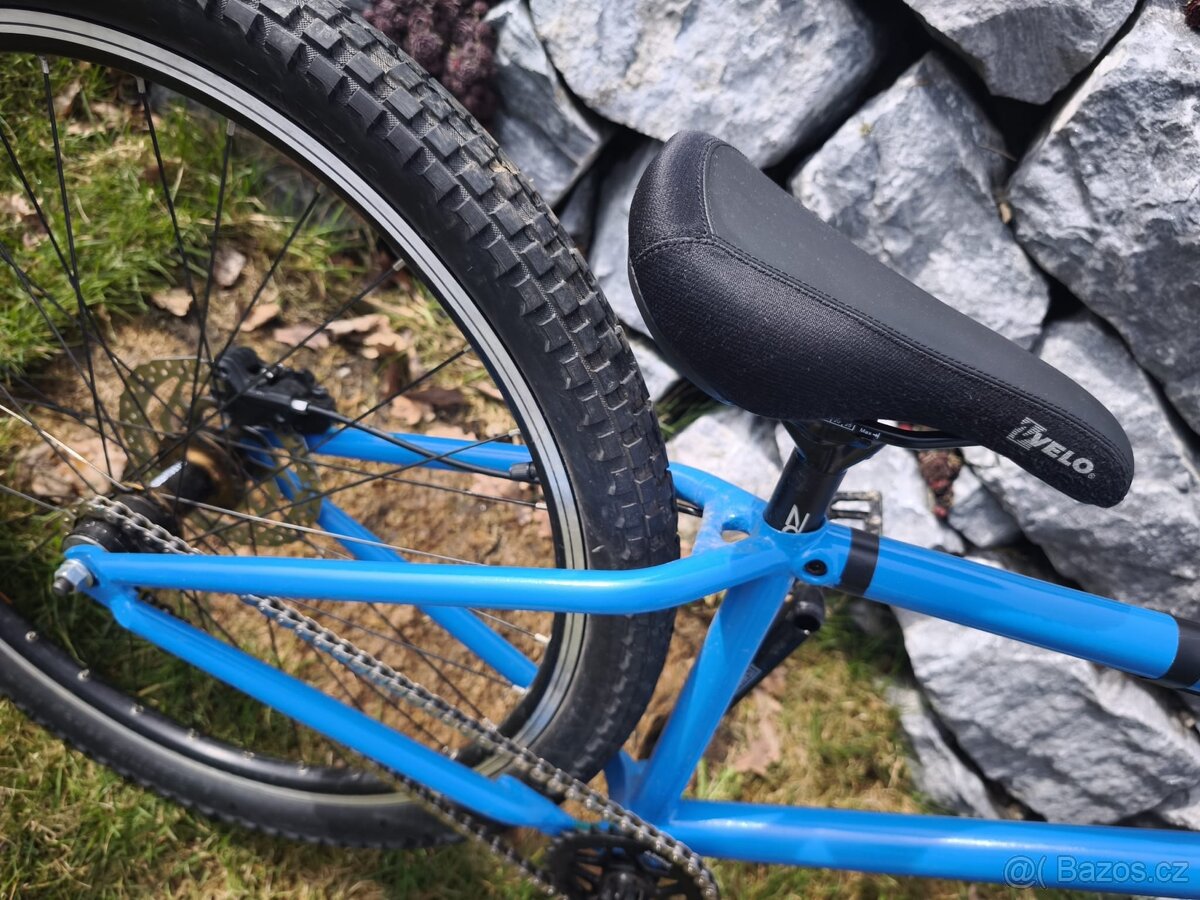 BMX / MTB kolo na pumptrack - 10