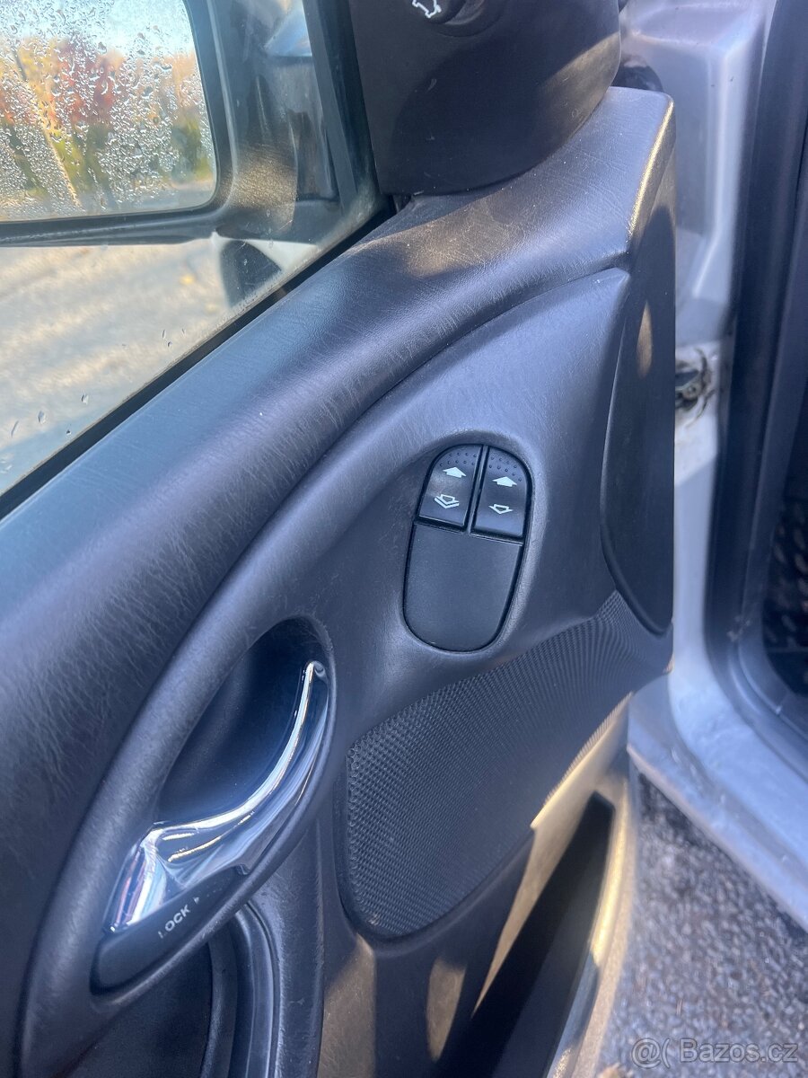 Prodám Ford focus 1.8 d - 10