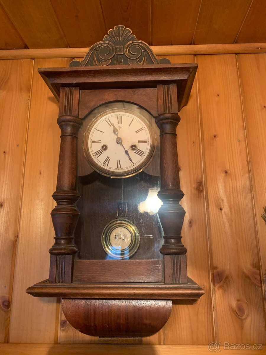 Prodám starožitné nástěnné hodiny Junghans - 10