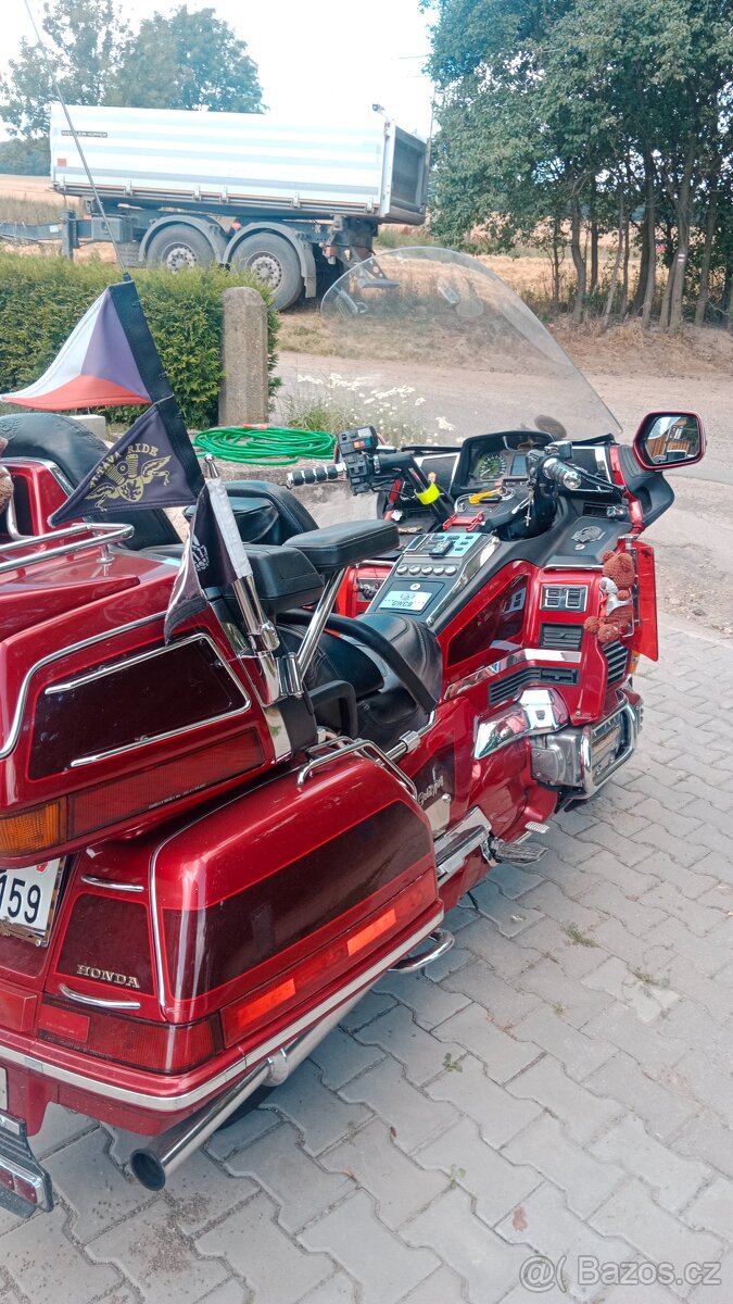 Honda Goldwing gl 1500SE - 10