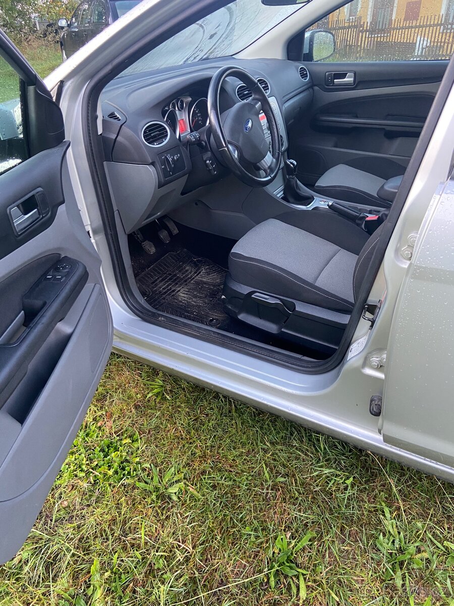 Ford Focus, 1.6 16V 85 Kw, 104 tis. Km, 2009 - 10
